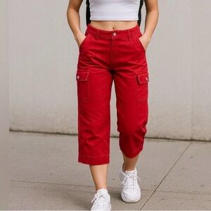 GAP Vintage Cargo Jeans Capris Cuffed or Non Cuffed Dark Red Size 1
